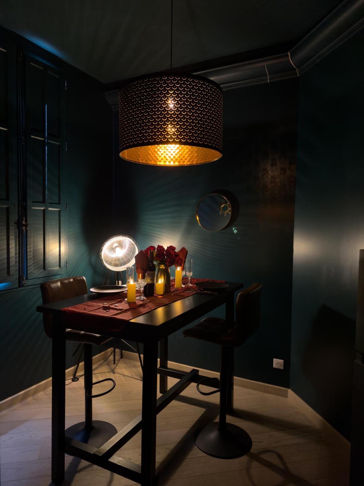 Mieuxqualhotel Jacuzzi Privatif Velvet Desire บอร์โด ภายนอก รูปภาพ